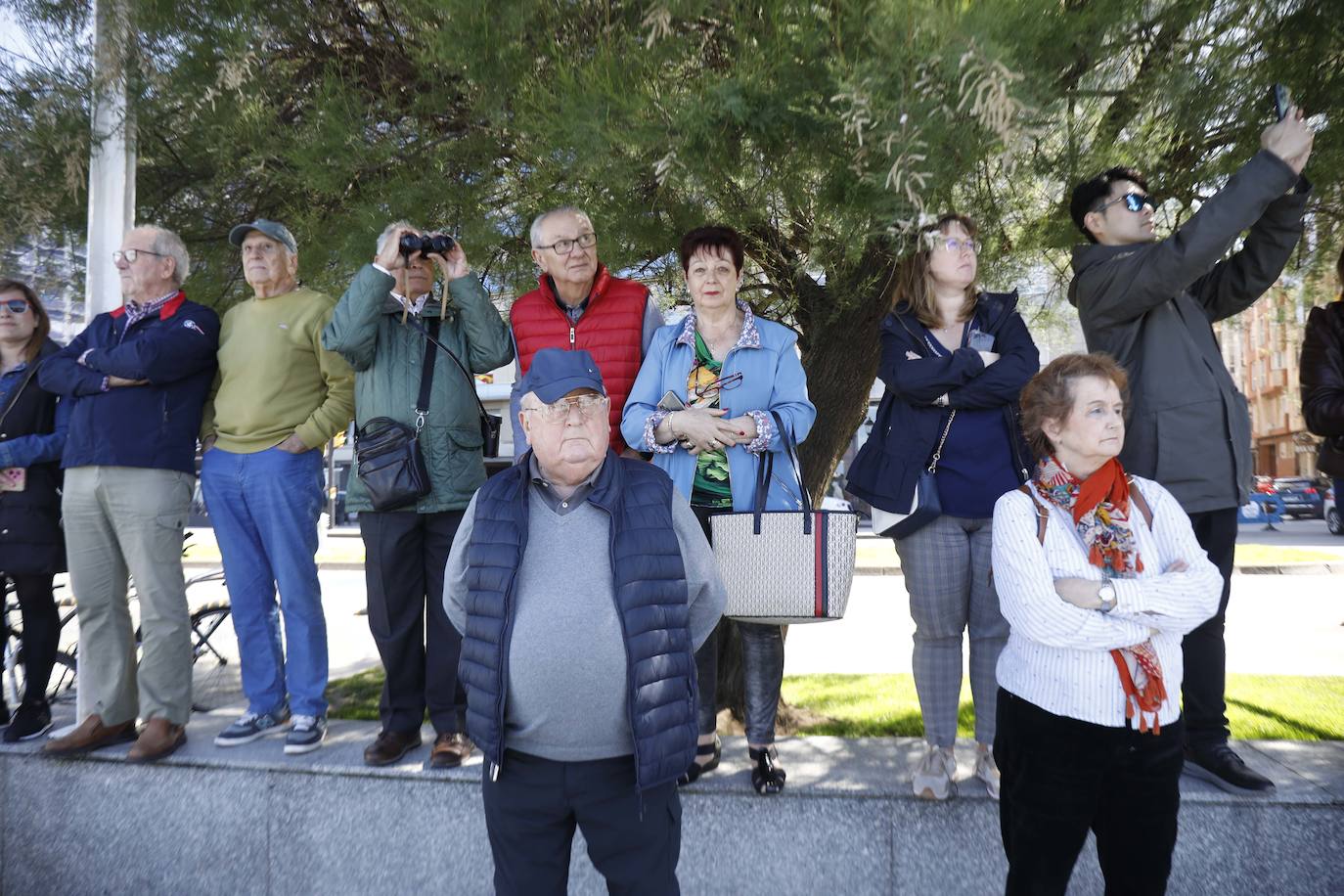 ¿Estuviste en el acto central de las Fuerzas Armadas en Gijón? ¡Búscate!