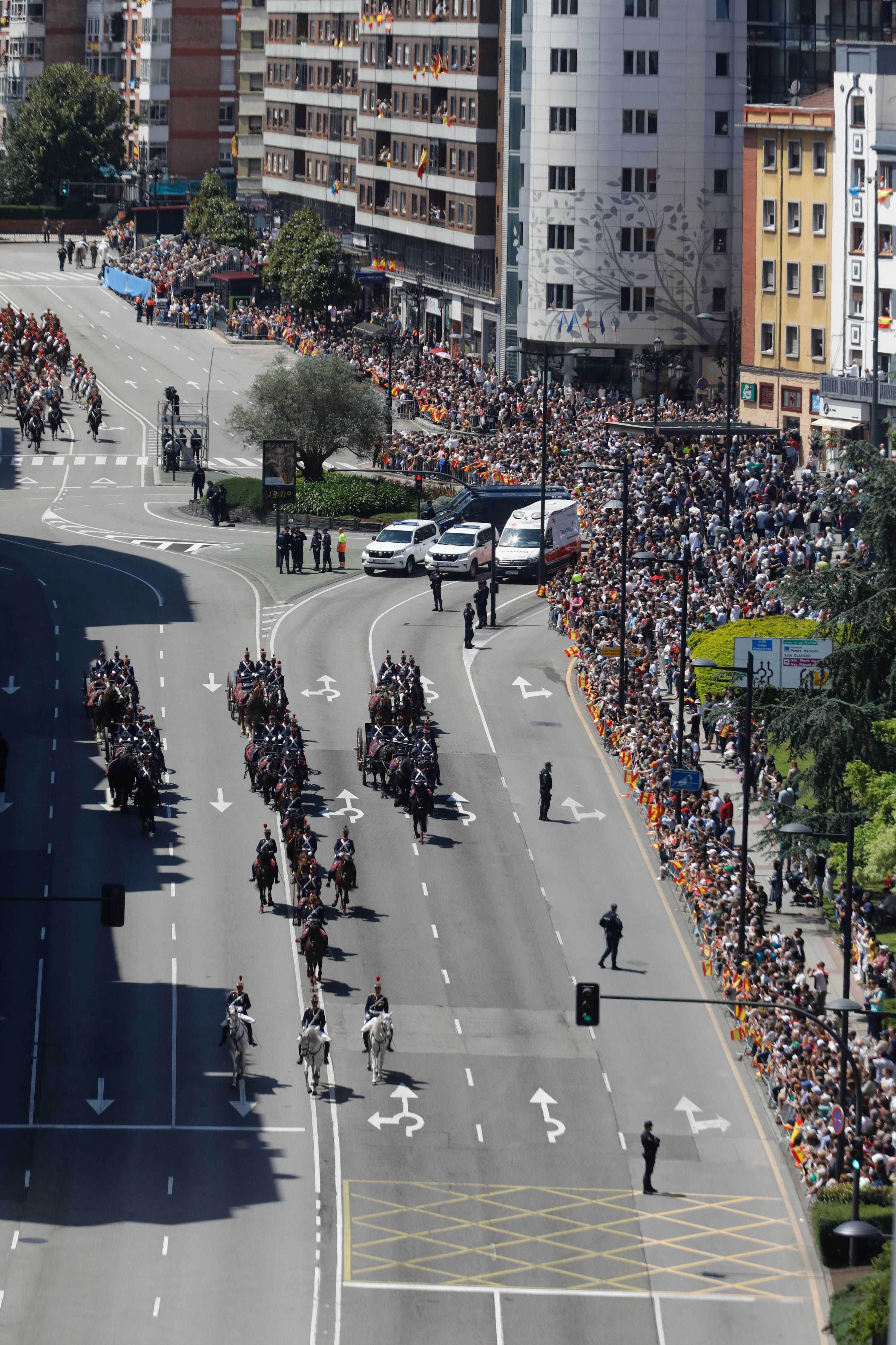 El desfile del Día de las Fuerzas Armadas, desde arriba