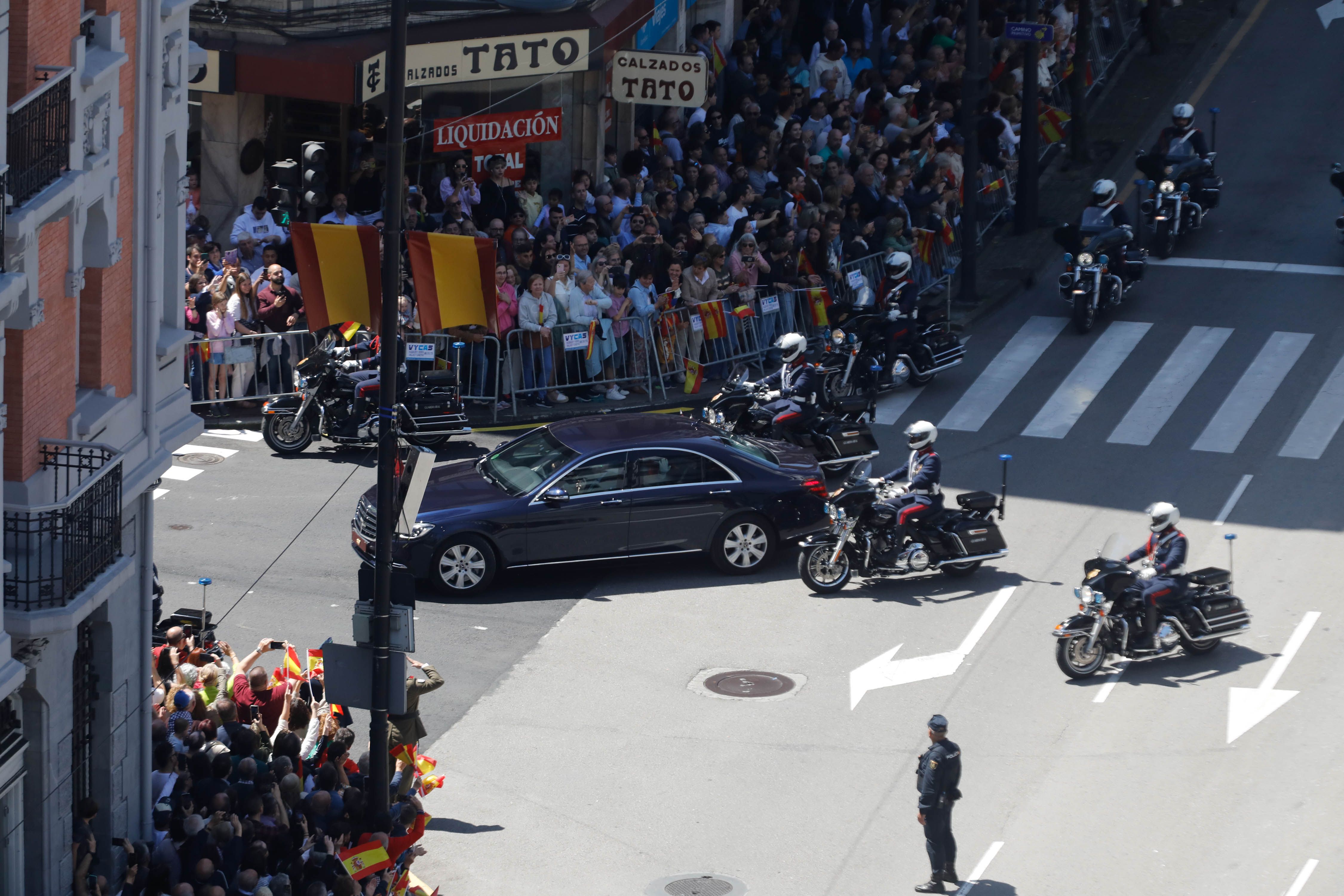 El desfile del Día de las Fuerzas Armadas, desde arriba