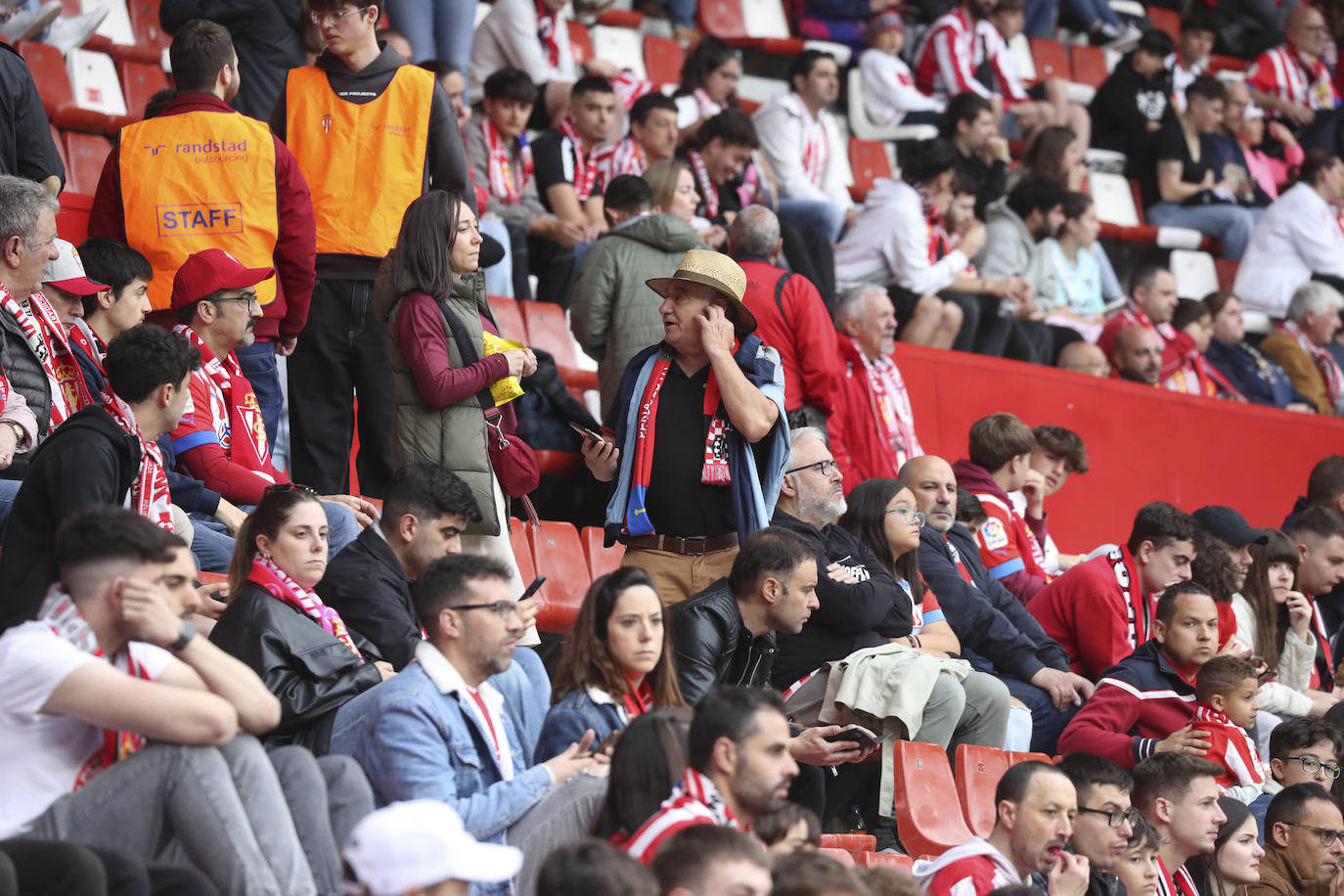 ¿Estuviste en El Molinón en el Sporting - Eibar? ¡Búscate!