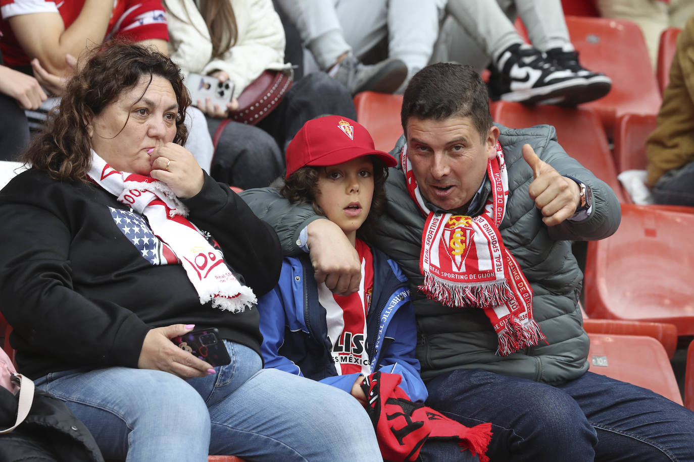 ¿Estuviste en El Molinón en el Sporting - Eibar? ¡Búscate!