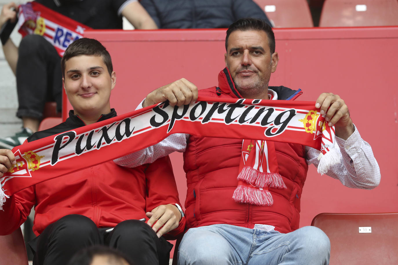 ¿Estuviste en El Molinón en el Sporting - Eibar? ¡Búscate!