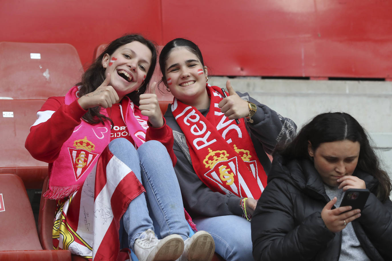 ¿Estuviste en El Molinón en el Sporting - Eibar? ¡Búscate!