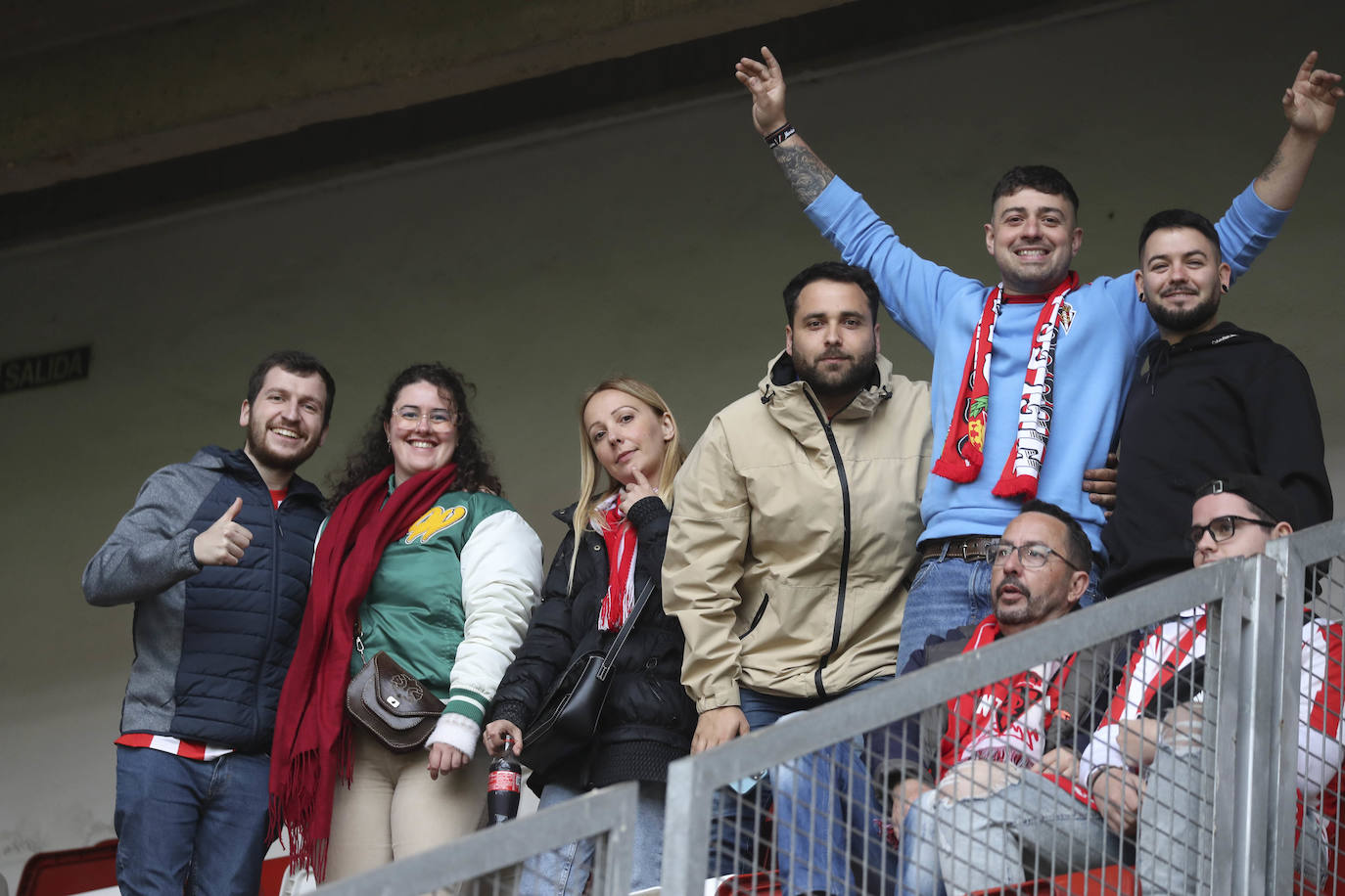 ¿Estuviste en El Molinón en el Sporting - Eibar? ¡Búscate!