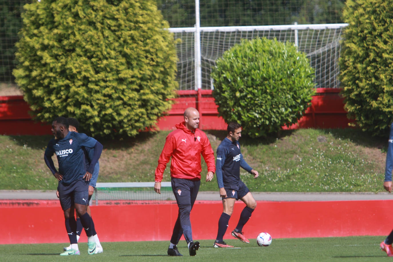 El Sporting, enfocado en preparar el partido contra el Eldense