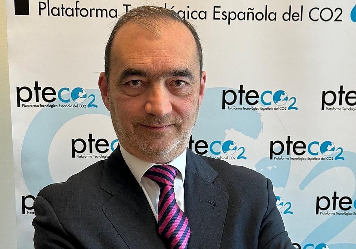 Pedro Mora, presidente de PTECO2, estará el próximo jueves en Oviedo participando en una jornada sobre las tecnologías CAUC, de captura, transporte, almacenamiento y usos y transformación del CO2.