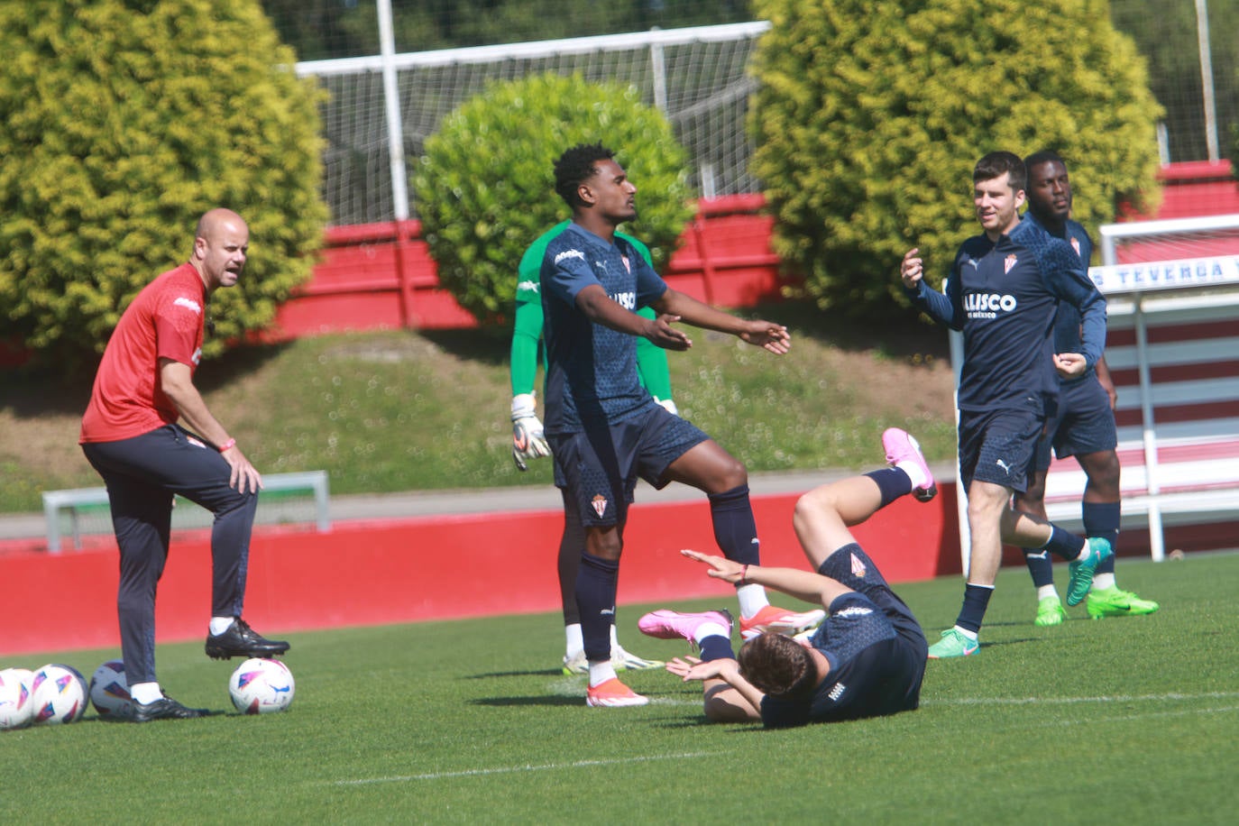 Último entrenamiento del Sporting antes de jugarse el &#039;play off&#039;