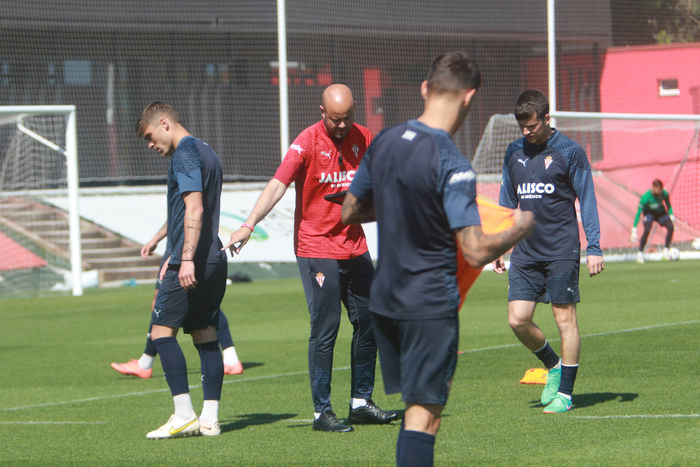 Último entrenamiento del Sporting antes de jugarse el &#039;play off&#039;