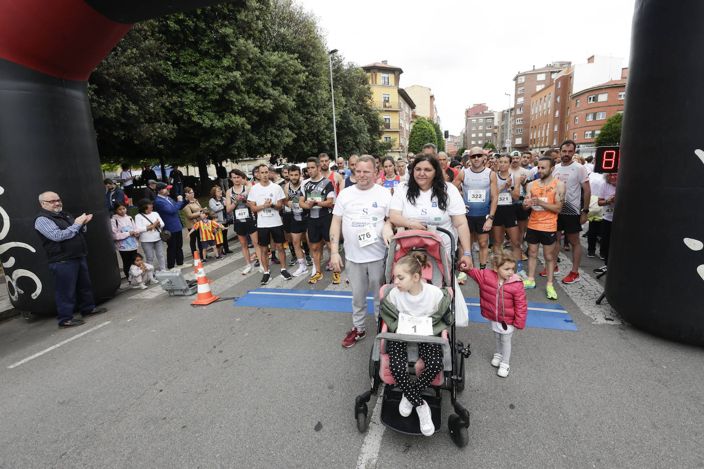 Medio millar de personas en la Carrera Popular Solidaria La Serena-El Llano en Marcha&#039;