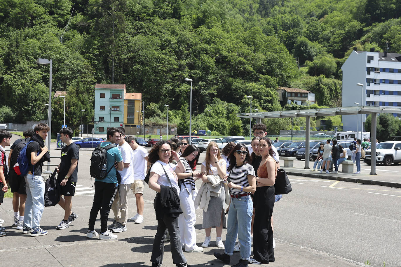 Nervios, incertidumbre y repasos de última hora: así viven los asturianos el inicio de la EBAU