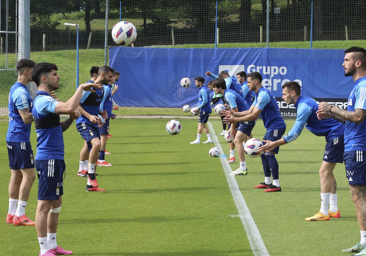 Entrenamiento de esta mañana, en el Carlos Tartiere.