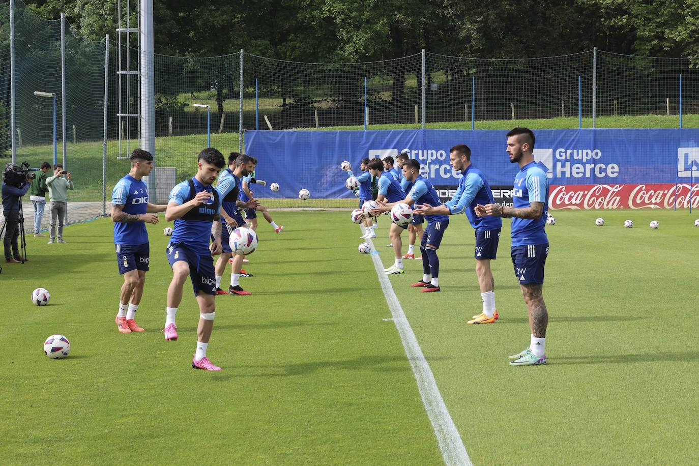 Así ha sido el primer entrenamiento del Oviedo para preparar el &#039;play off&#039; de ascenso