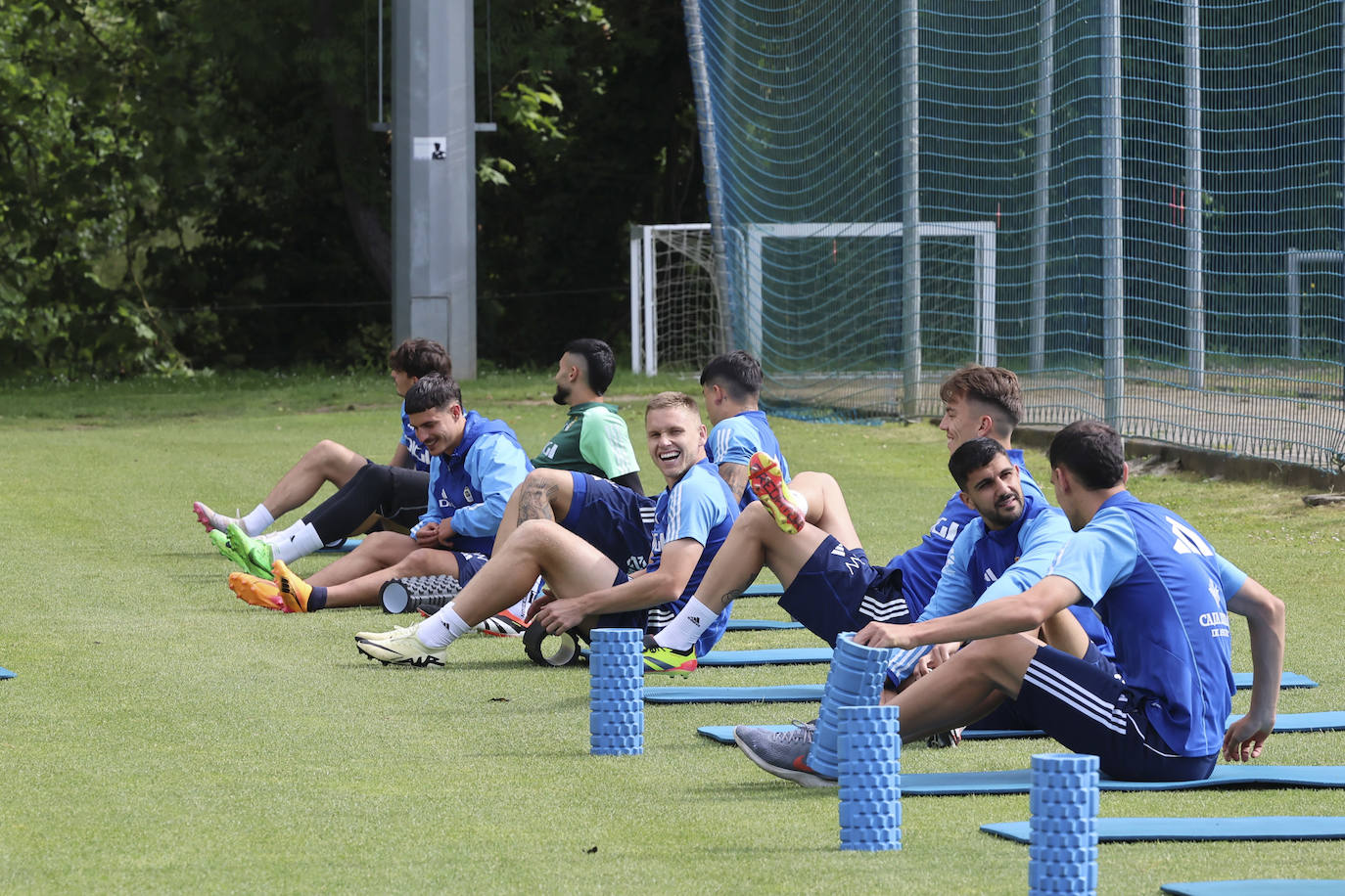 Así ha sido el primer entrenamiento del Oviedo para preparar el &#039;play off&#039; de ascenso