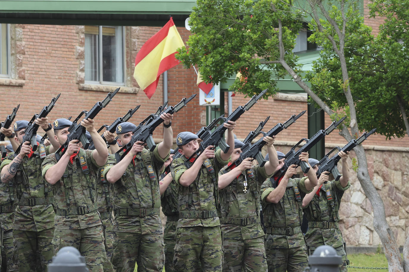 La BRILAT celebra con una parada militar el 58 aniversario de su creación