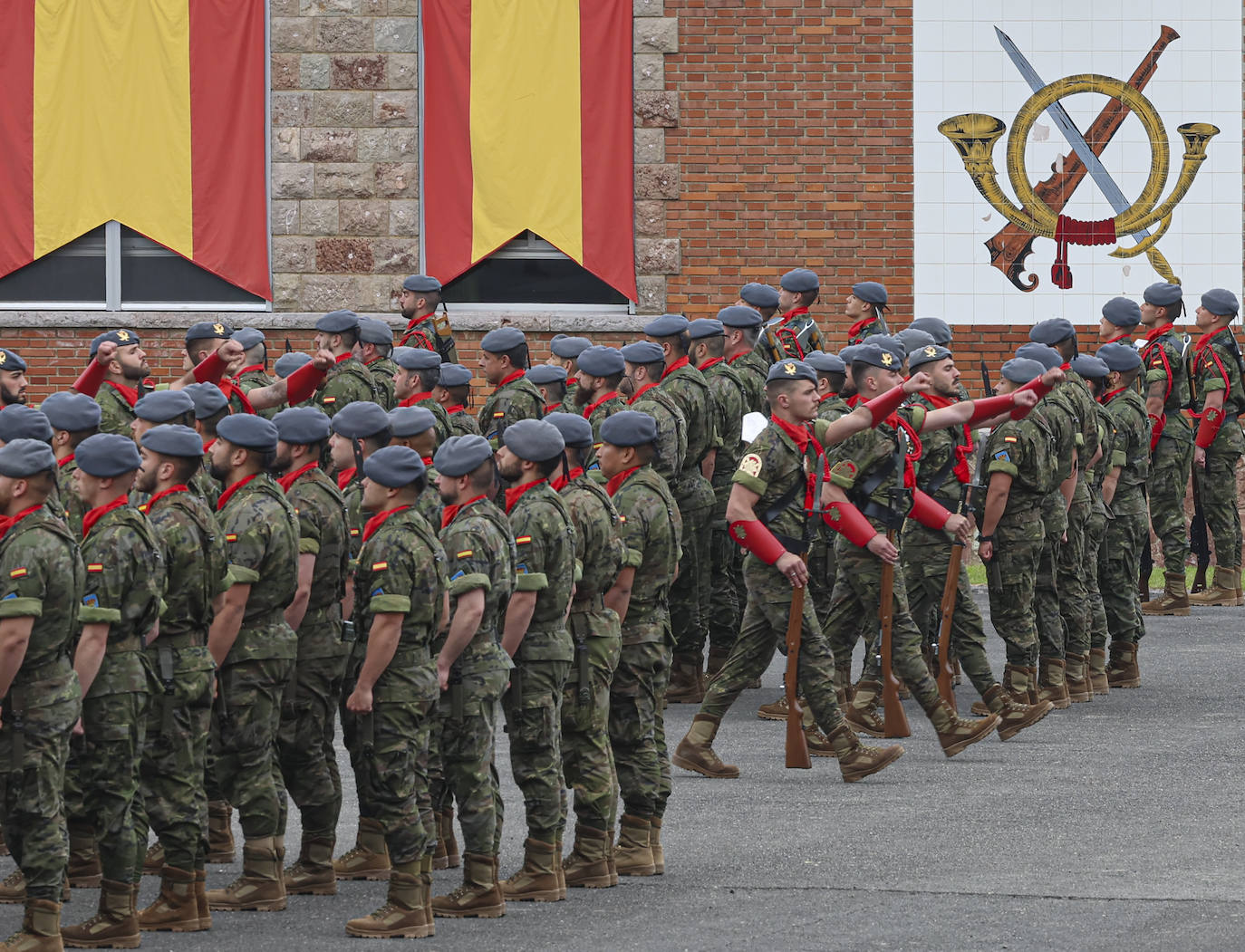 La BRILAT celebra con una parada militar el 58 aniversario de su creación