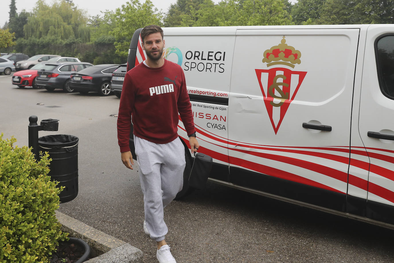 Los jugadores del Sporting se concentran en el hotel Artiem