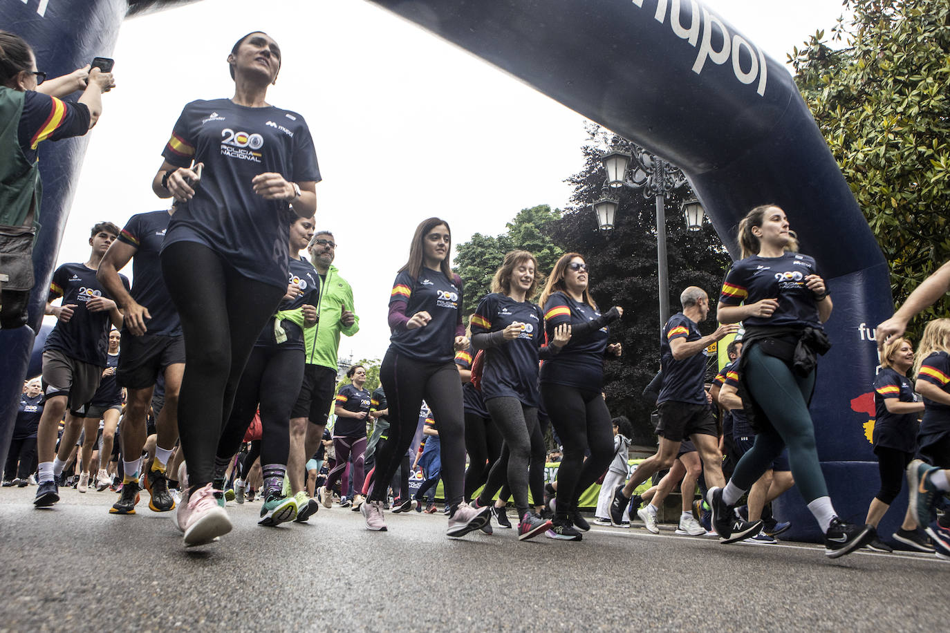 La Ruta 091 llena Oviedo de corredores
