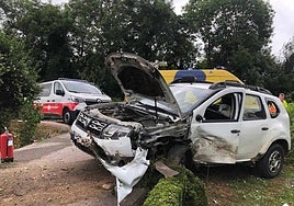 Estado en el que quedó el coche tras el accidente.