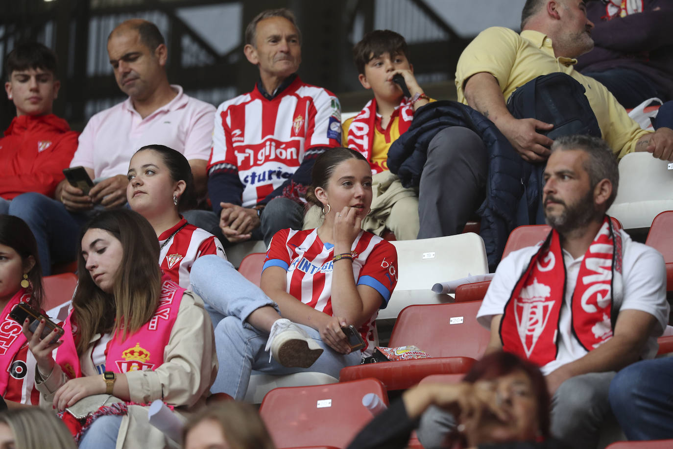 ¿Estuviste en el Sporting - Espanyol? ¡Búscate!