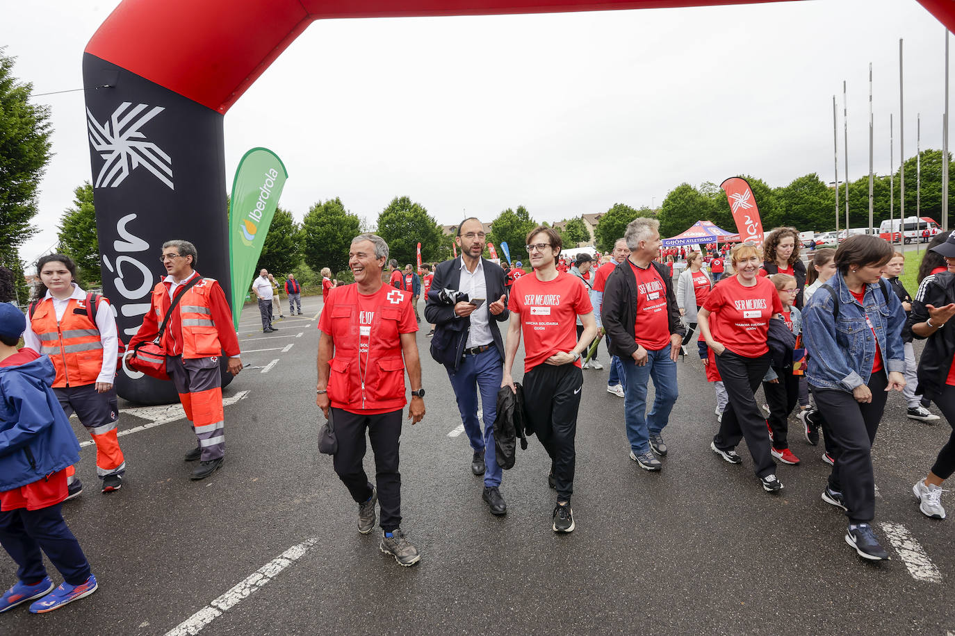 Primera marcha solidaria de Cruz Roja