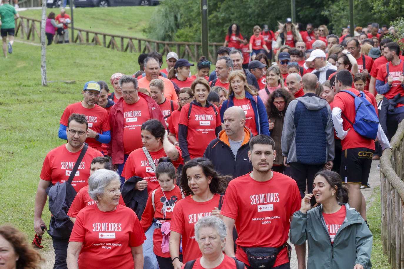 Primera marcha solidaria de Cruz Roja