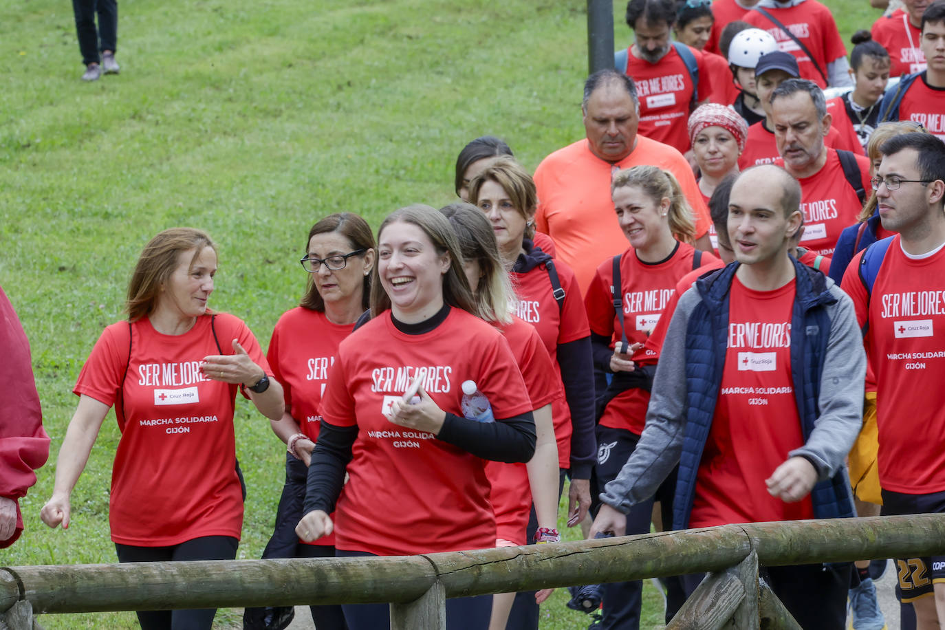 Primera marcha solidaria de Cruz Roja