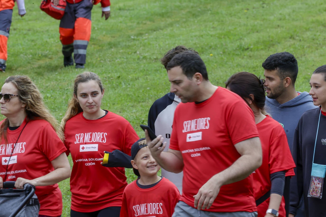 Primera marcha solidaria de Cruz Roja