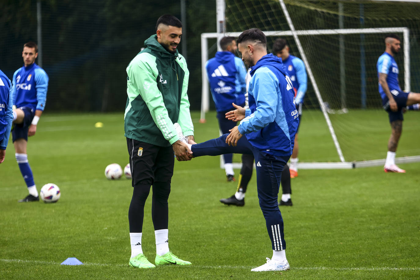 Entrenamiento del Real Oviedo tras el partido contra el Eibar