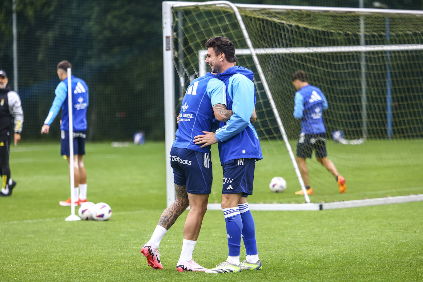 Entrenamiento del Real Oviedo tras el partido contra el Eibar