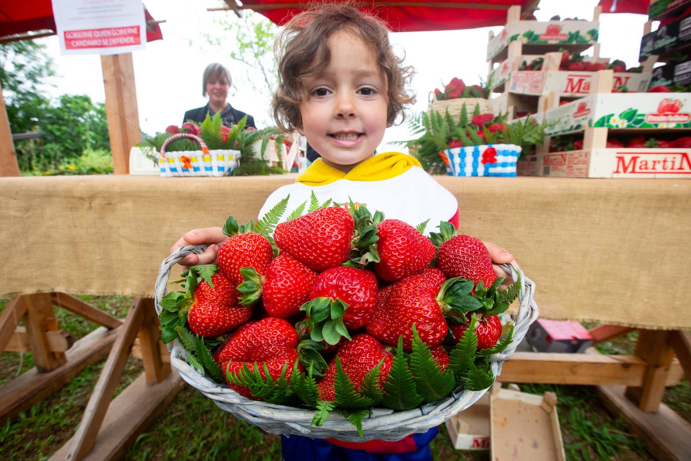 La fresa de Candamo cada año está mejor: un festival lleno de sabor