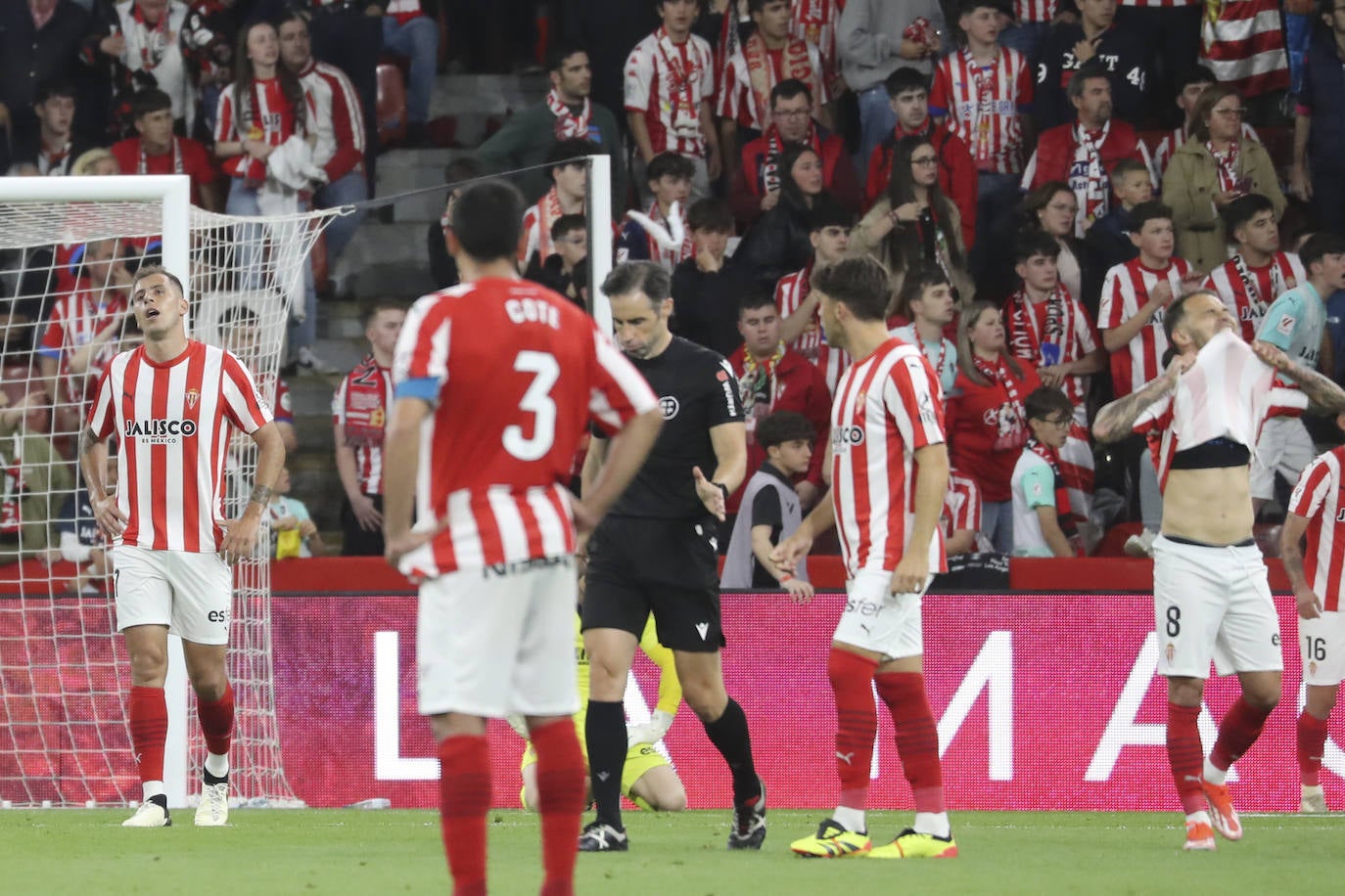 Las mejores imágenes del partido entre el Sporting y el Espanyol