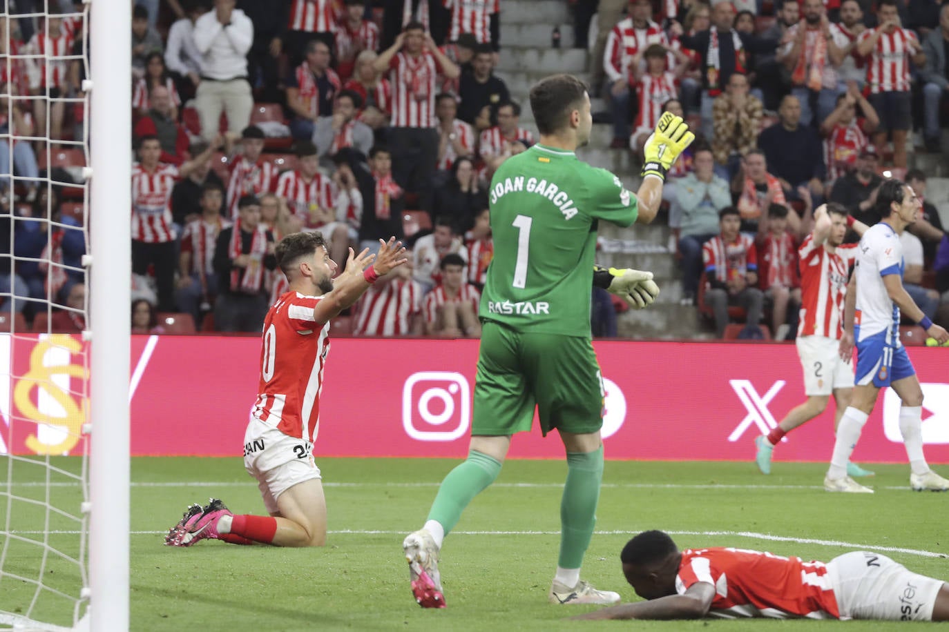 Las mejores imágenes del partido entre el Sporting y el Espanyol