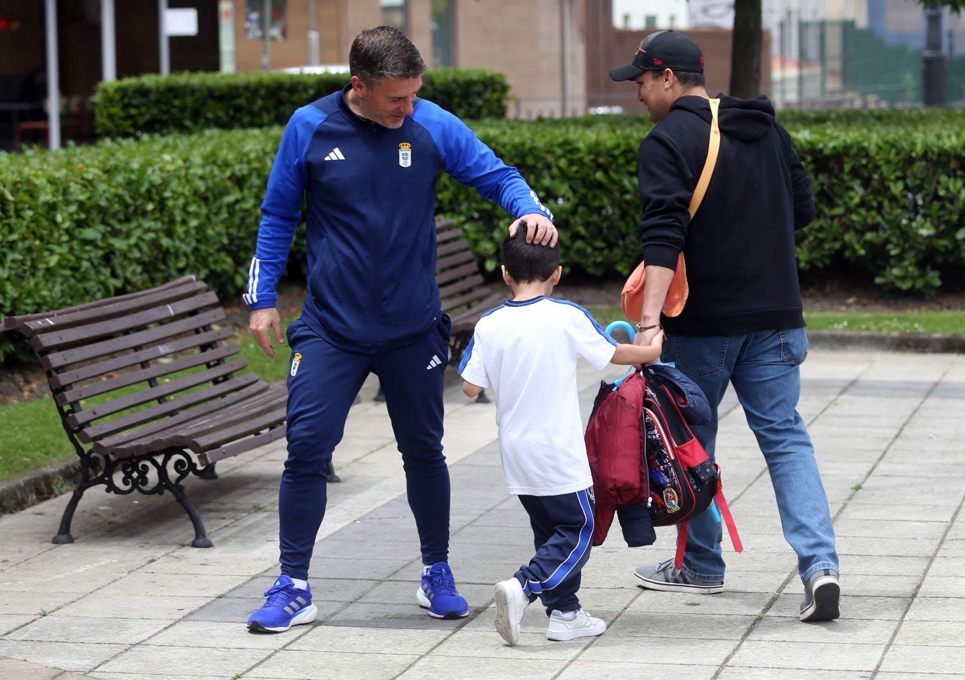 El Oviedo pone rumbo a Eibar