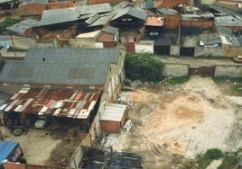 Este entramado ocupaba la plazoleta del Llano. 1990.