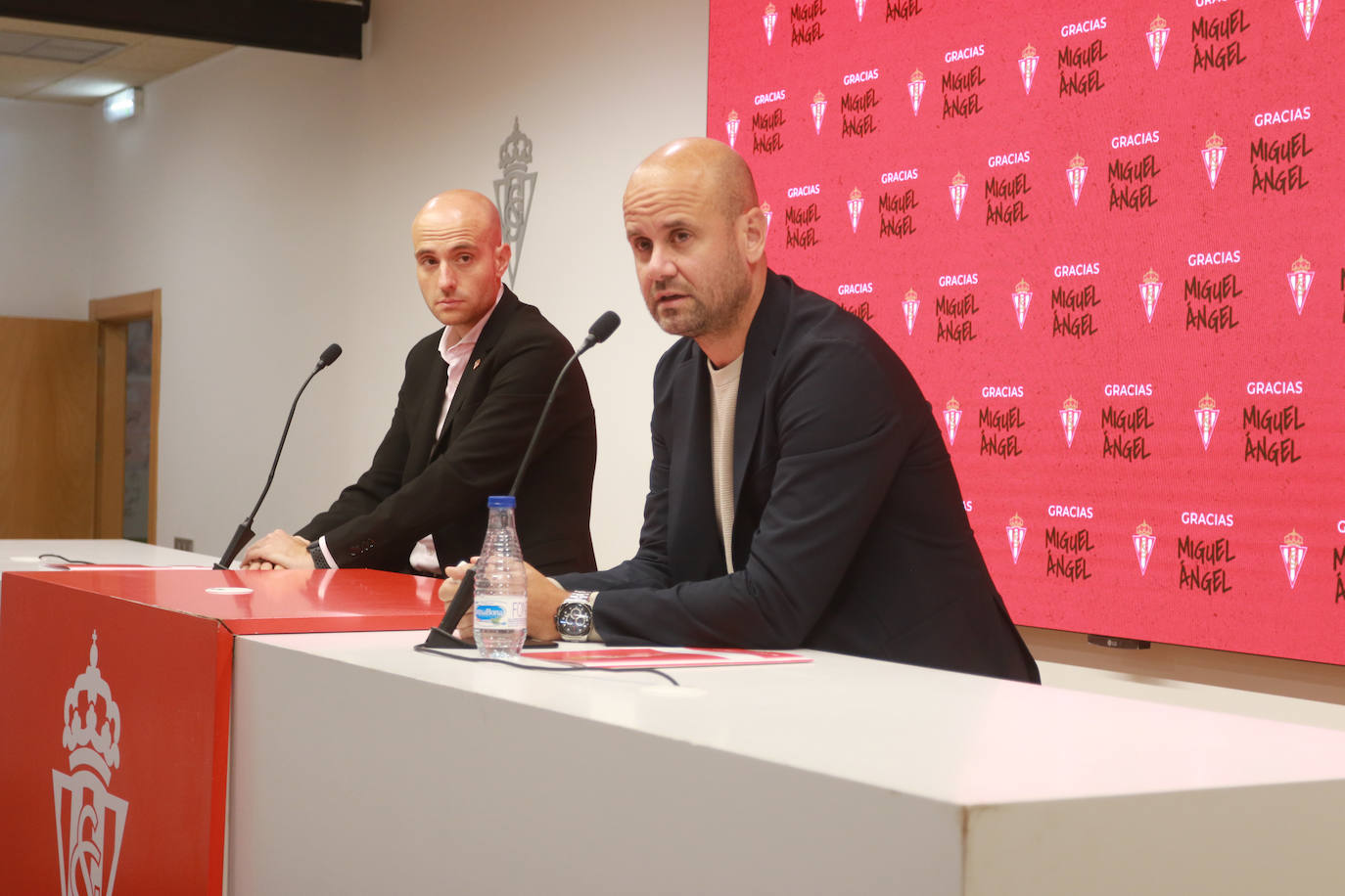 Emotiva despedida a Miguel Ángel Ramírez como entrenador del Sporting