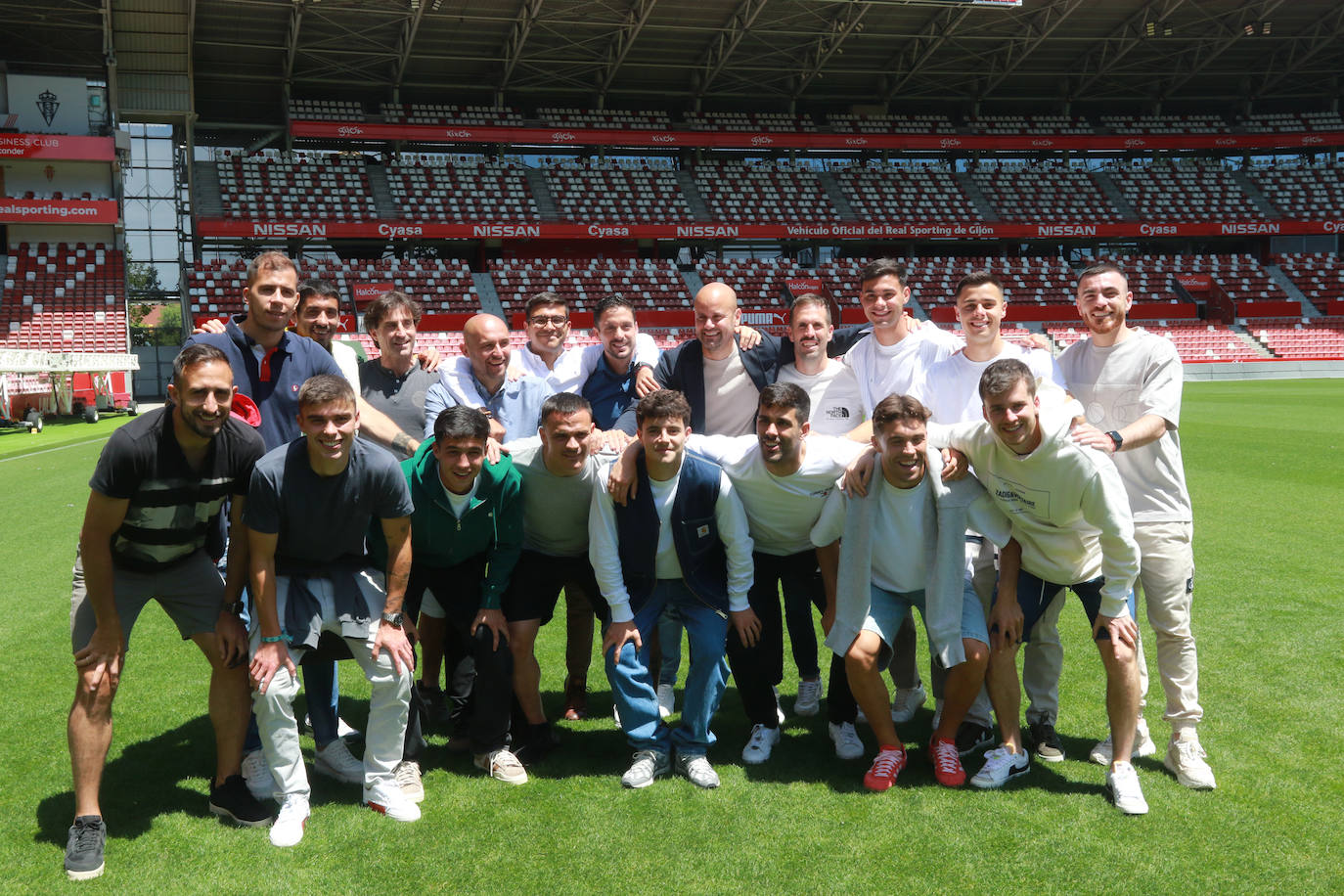 Emotiva despedida a Miguel Ángel Ramírez como entrenador del Sporting