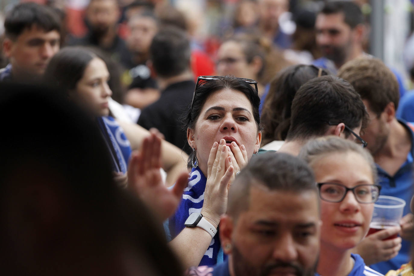 Los bares de Oviedo, a rebosar durante el partido