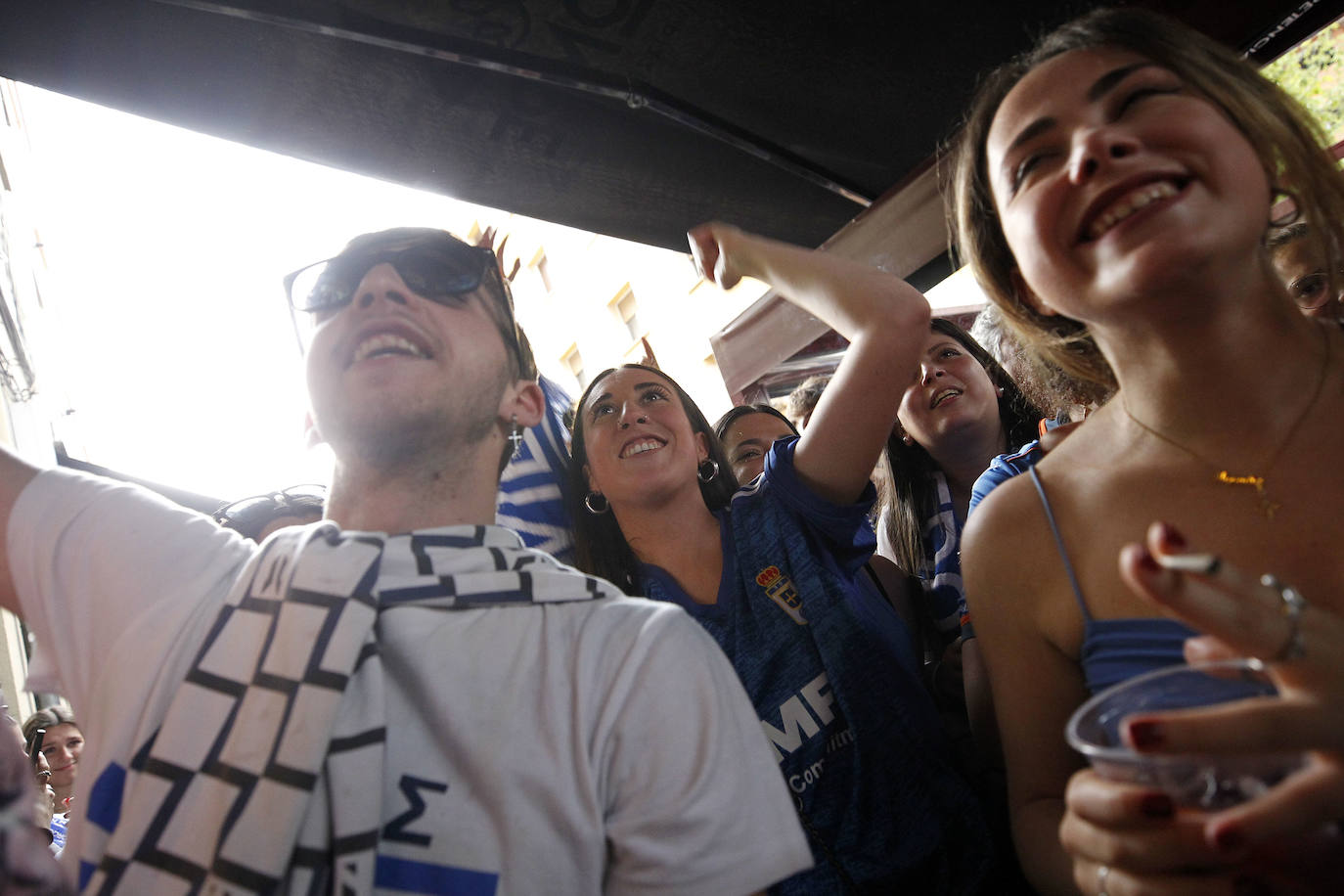 Los bares de Oviedo, a rebosar durante el partido