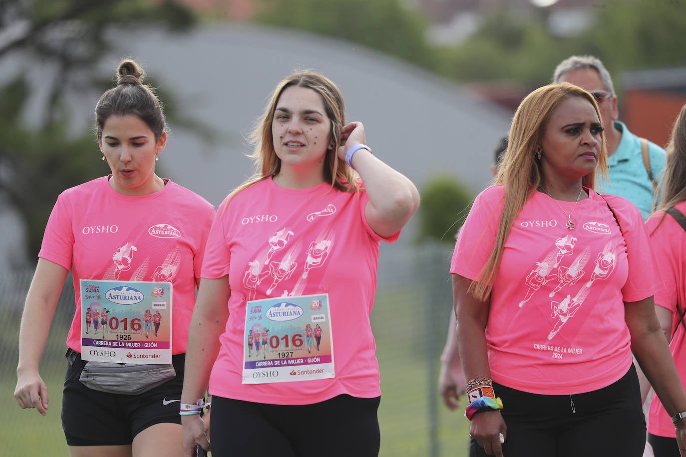 ¿Estuviste en la Carrera de la Mujer en Gijón? ¡Búscate en las fotos!