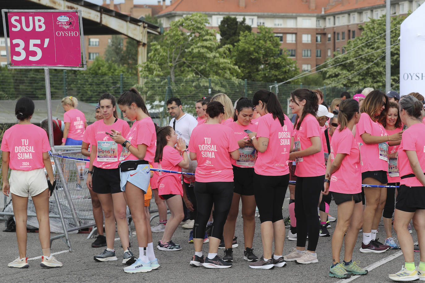 ¿Estuviste en la Carrera de la Mujer en Gijón? ¡Búscate en las fotos!