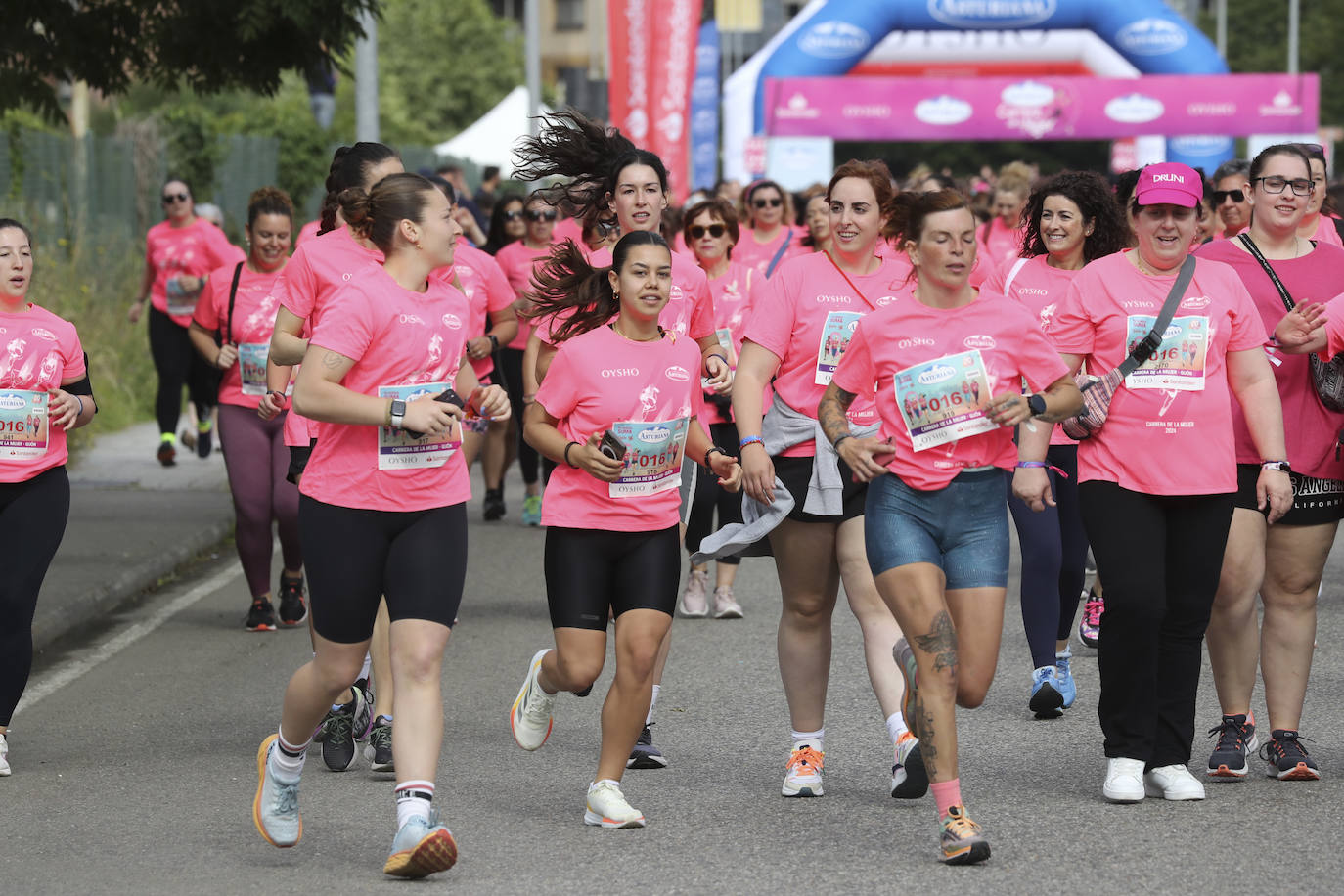 ¿Estuviste en la Carrera de la Mujer en Gijón? ¡Búscate en las fotos!