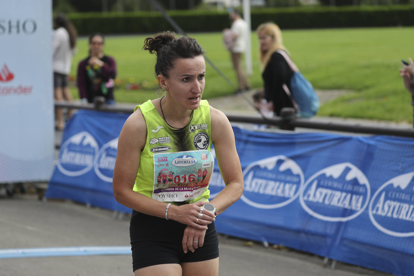 ¿Estuviste en la Carrera de la Mujer en Gijón? ¡Búscate en las fotos!