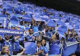 ¿Estuviste en las gradas del Tartiere animando al Oviedo? ¡Búscate en las fotos!