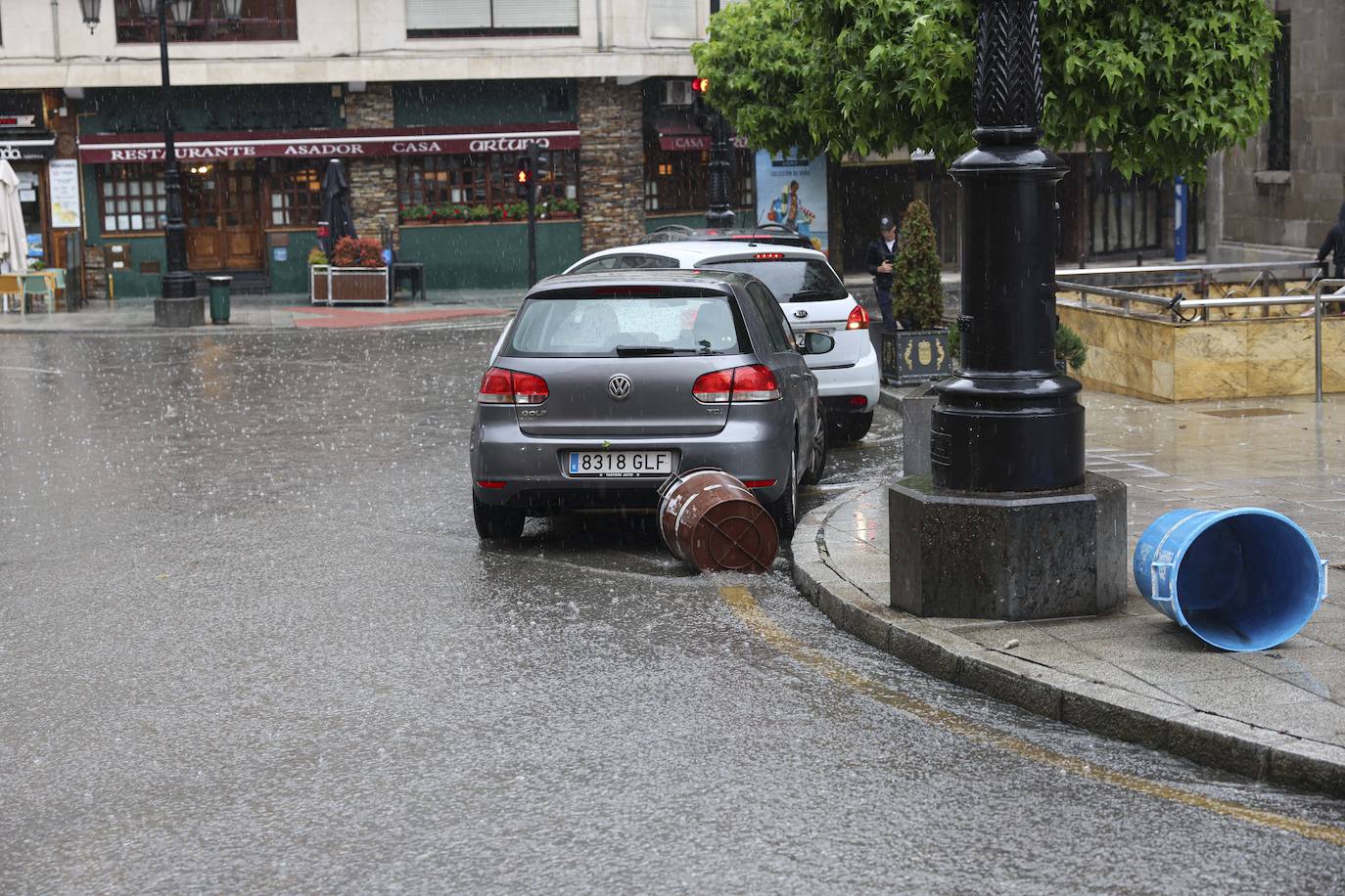 Lluvia y granizo: el mal tiempo azota a Asturias a las puertas del verano