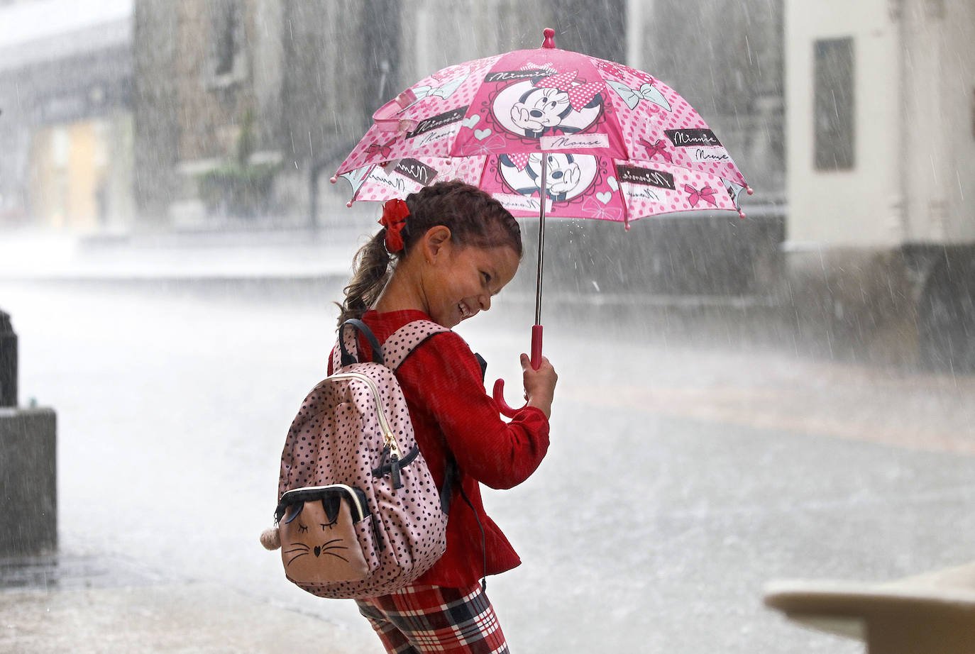 Lluvia y granizo: el mal tiempo azota a Asturias a las puertas del verano