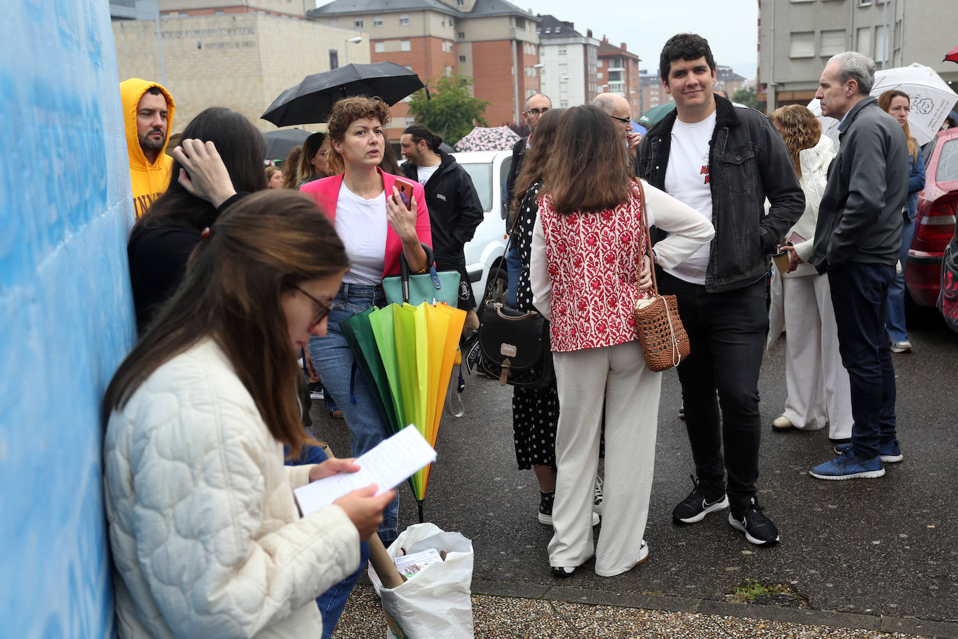 Opositores veteranos y muchas ganas de una plaza fija de maestro en Asturias