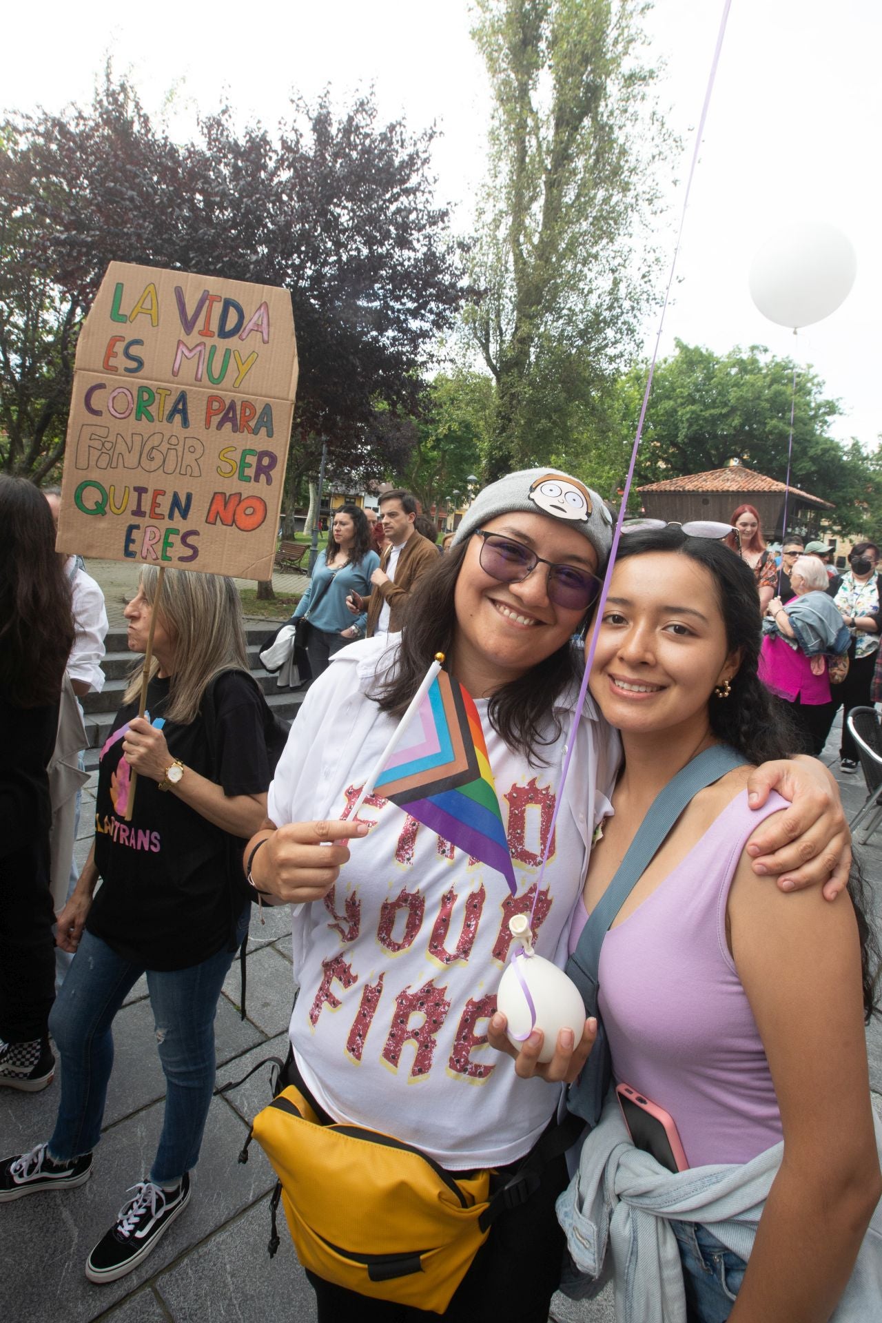 Avilés marcha por los derechos LGTBIQ+