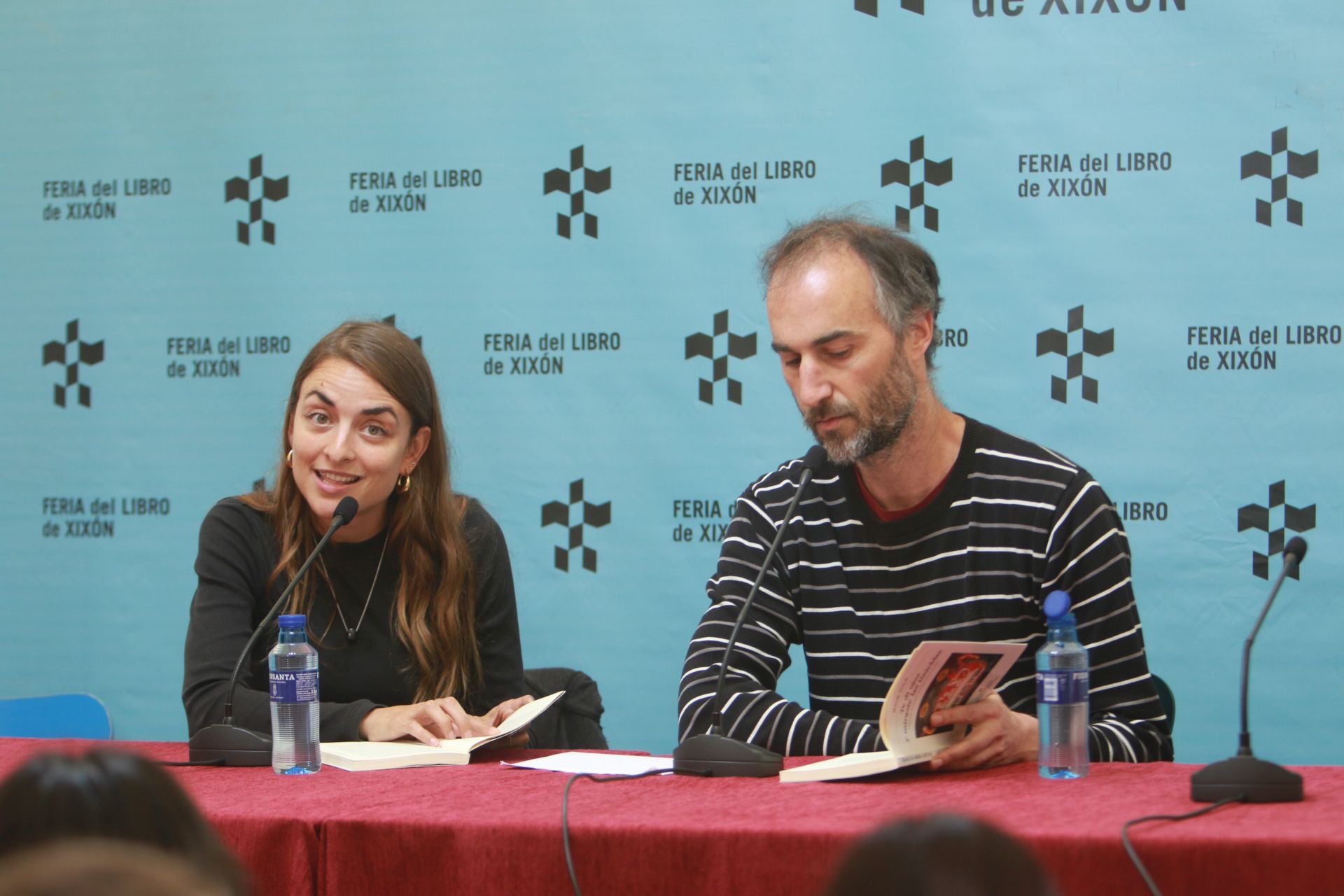 Las imágenes que deja la Feria del Libro de Gijón este domingo