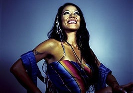 La cantante Lila Downs se sumergirá en el folclore mexicano.