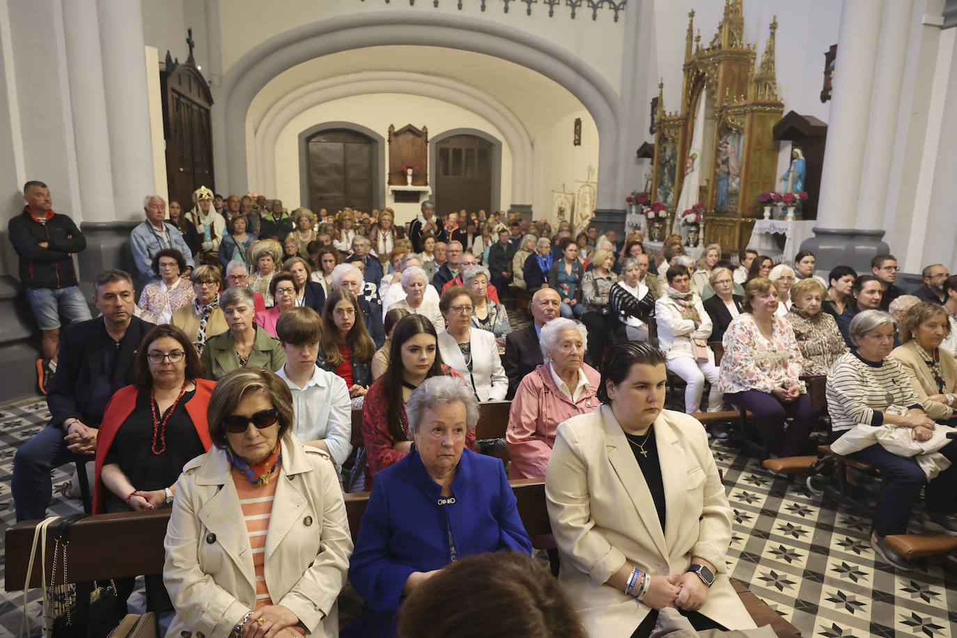 Cudillero brilla por San Pedro: las imágenes una Amuravela multitudinaria
